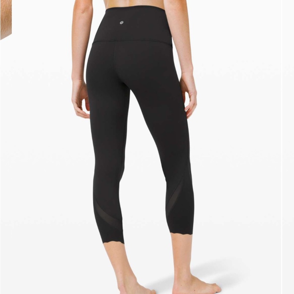 Lululemon Wunder Under Crop High-Rise *Roll Down Scallop Full-On Luxtreme 23"